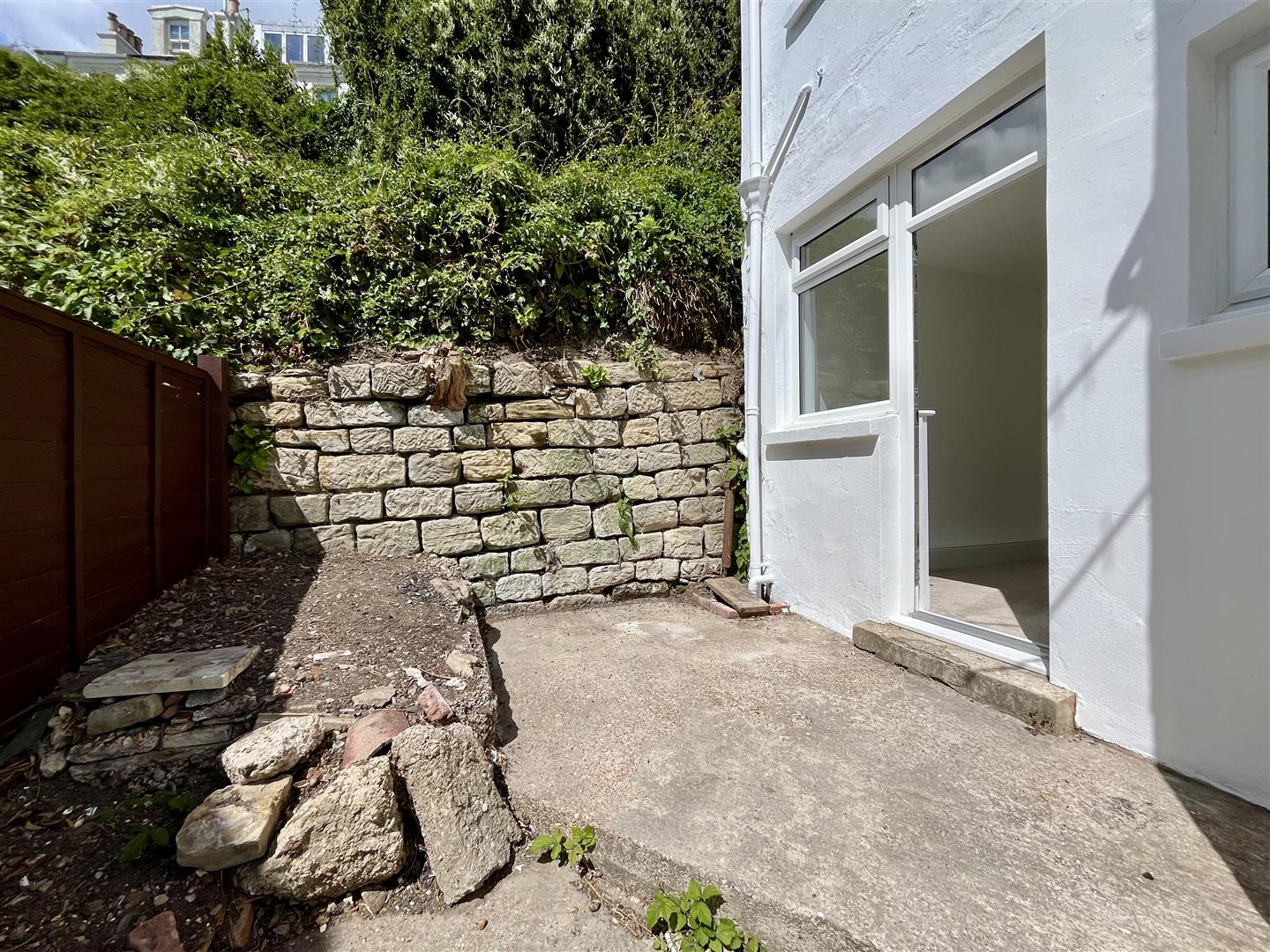 1 bed property in St James's Road, Hastings